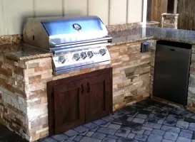 Outdoor Kitchens
