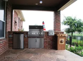 Outdoor Kitchens