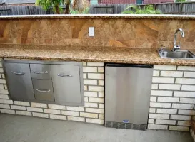 Outdoor Kitchens