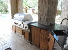 Outdoor Kitchens