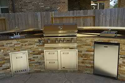 Outdoor Kitchens Gallery